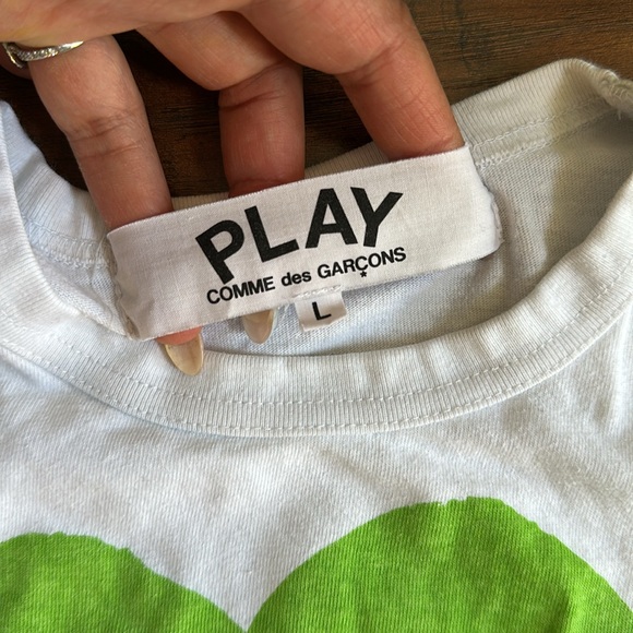Play Commes des garçons t shirt size large - Picture 3 of 3